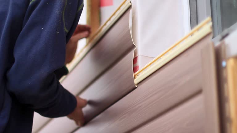 How To Choose The Right Materials for Your Siding Installation in 'Mill Creek, WA